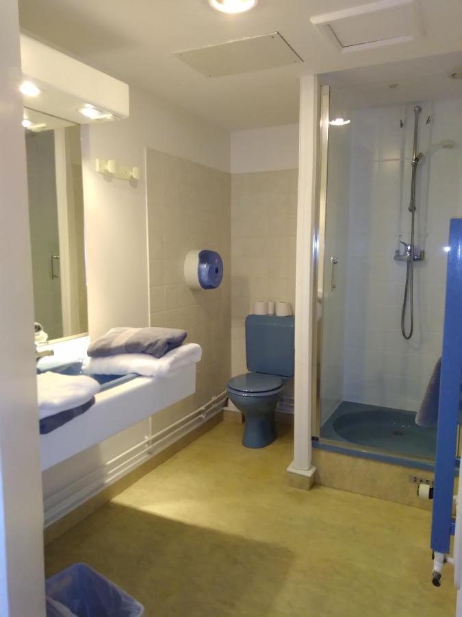 Hotel De France Vatan エクステリア 写真